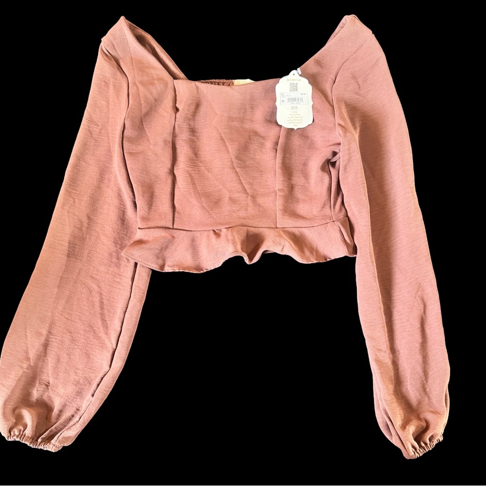 Altar’d State Crop Top‎ Long Sleeve
